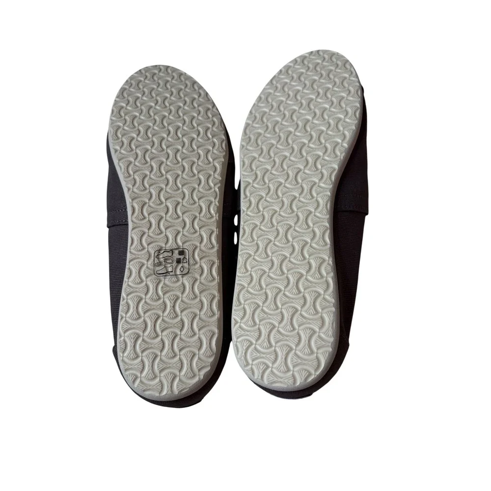 TOMS Womens Classic Alpargata Canvas Slip On Loafers Dark Grey Charcoal 7.5 NWT